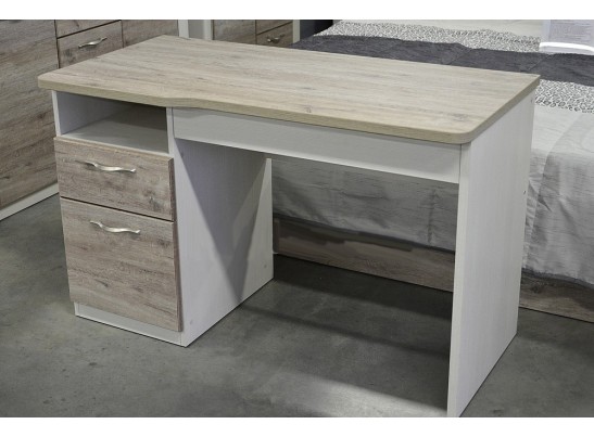 Оливия, Стол письменный