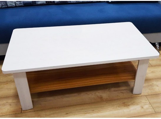 Стол журнальный B136-LAW MALTA, лиственница сибирская/орех лион