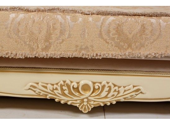 Кресло Илона, крем (ткань золото)