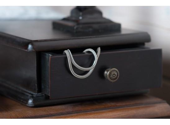 Макияжный столик с зеркалом ST9121N (черный сапфир)