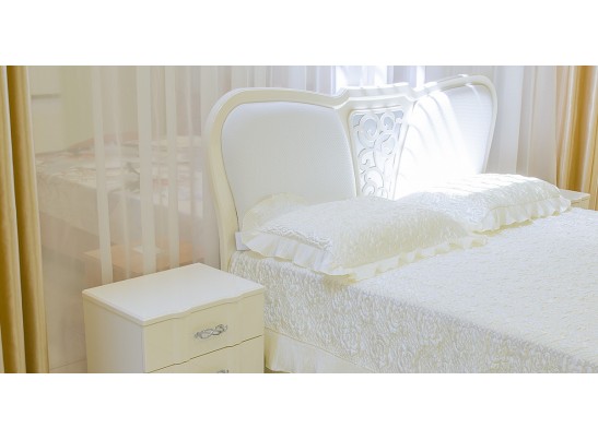 Кровать София МН-025-01, крем глянец