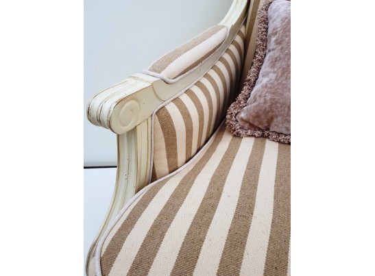 Кресло с подлокотниками DF814 S2 F12#