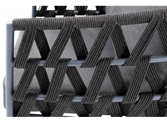 "Диего" кресло плетеное из роупа, каркас алюминий темно-серый (RAL7024) муар, роуп темно-серый круглый, ткань темно-серая 027 в Кургане