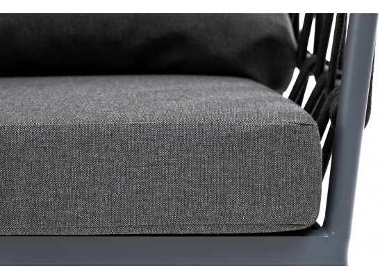 "Диего" кресло плетеное из роупа, каркас алюминий темно-серый (RAL7024) муар, роуп темно-серый круглый, ткань темно-серая 027 в Кургане