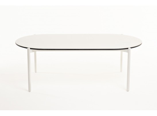 "Диего" журнальный стол из HPL 120х60 H40, каркас белый муар, цвет "молочный" в Кургане