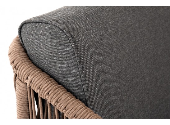 "Канны" кресло плетеное из роупа, каркас алюминий коричневый (RAL8016) муар, роуп коричневый круглый, ткань темно-серая 027 в Кургане