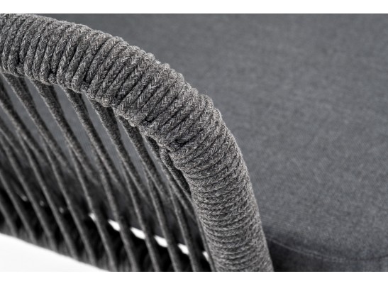 "Лион" стул плетеный из роупа, каркас из стали темно-серый (RAL7024) шагрень, роуп темно-серый круглый, ткань серая в Кургане