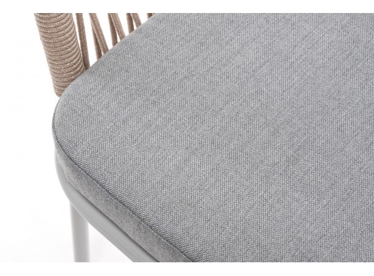 "Лион" стул плетеный из роупа, каркас из стали светло-серый (RAL7035) муар, роуп бежевый круглый, ткань светло-серая в Кургане