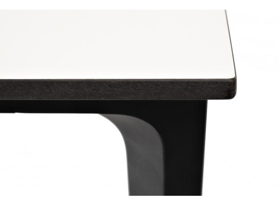 "Малага" обеденный стол из HPL 90х90см, цвет молочный, каркас черный в Кургане