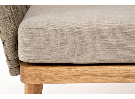 "Мальорка" кресло плетеное из роупа, основание дуб, роуп серо-коричневый 23мм, ткань бежевая 052 в Кургане