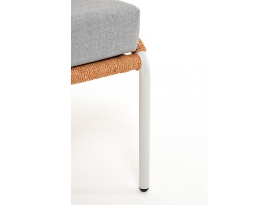 "Милан" диван 2-местный плетеный из роупа, каркас алюминий светло-серый (RAL7035) муар, роуп оранжевый меланж круглый, ткань светло-серая в Кургане