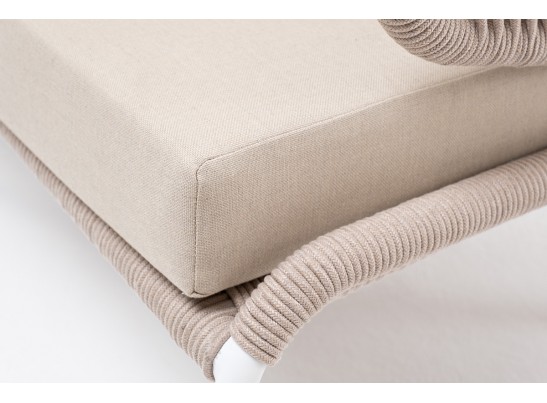 "Милан" диван 3-местный плетеный из роупа, каркас алюминий белый муар, роуп бежевый круглый, ткань бежевая 052 в Кургане