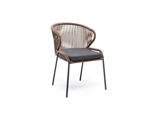 "Милан" стул плетеный из роупа, каркас алюминий серый (RAL7022) муар, роуп коричневый круглый, ткань темно-серая 027 в Кургане