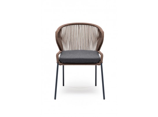 "Милан" стул плетеный из роупа, каркас алюминий серый (RAL7022) муар, роуп коричневый круглый, ткань темно-серая 027 в Кургане