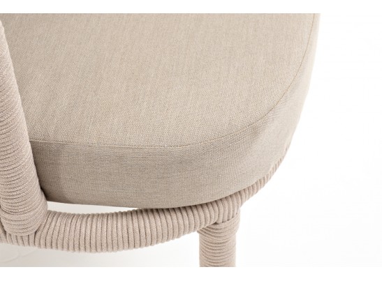 "Верона" кресло плетеное из роупа, каркас алюминий белый муар, роуп бежевый круглый, ткань бежевая 052 в Кургане