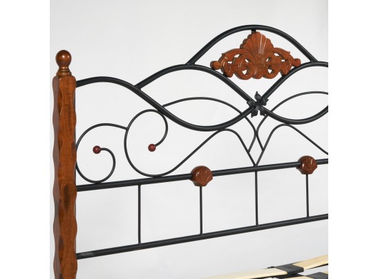 Кровать односпальная CANZONA 120*200 красный дуб/черный Wood slat base