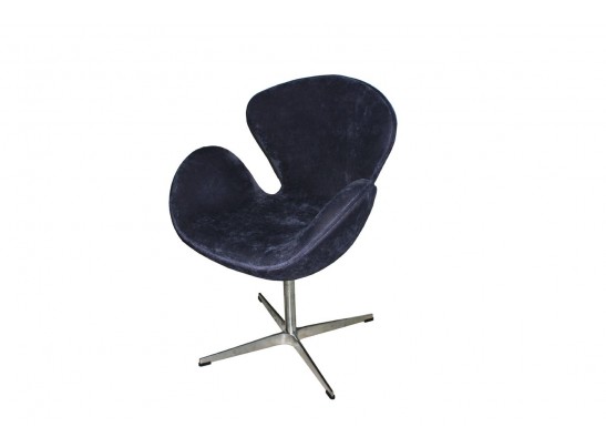 Кресло SWAN CHAIR с переобивкой в Кургане