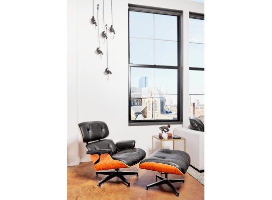 Кресло EAMES LOUNGE CHAIR и оттоманка EAMES LOUNGE CHAIR чёрные в Кургане