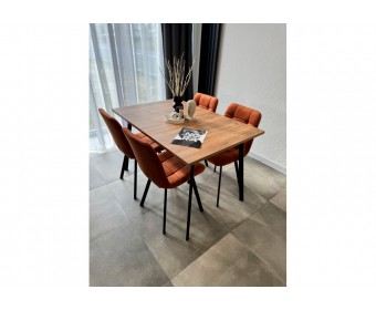 Деревянный стол Кортни 117 (157) x 77 дуб крафт золотой / черный матовый