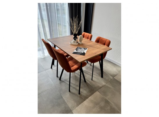 Деревянный стол Кортни 117 (157) x 77 дуб крафт золотой / черный матовый в Кургане