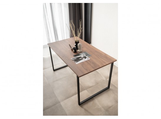 Деревянный стол Лиман 140 х 80 дуб крафт табачный / черный матовый в Кургане