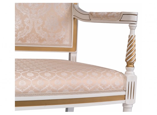 Кресло Рембрандт молочный с золотой патиной в Кургане