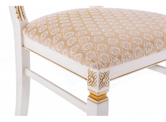 Деревянный стул Roy W/З молочный с патиной в Кургане