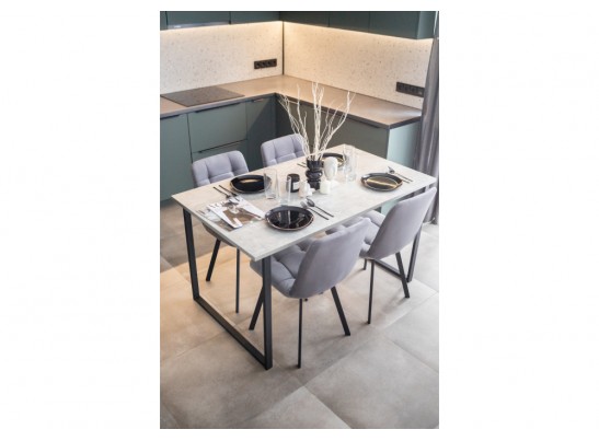 Деревянный стол Лиман 140 х 80 бетон светлый / черный матовый в Кургане