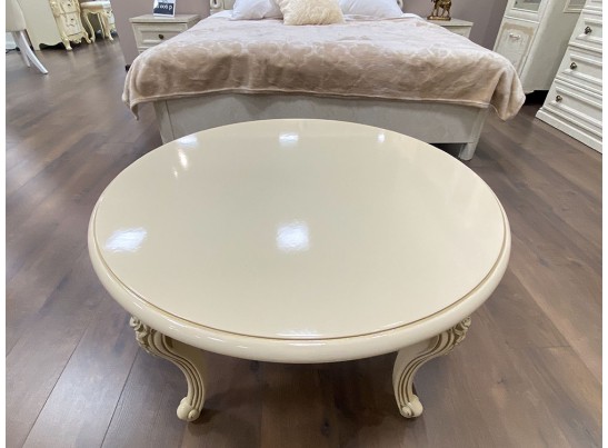 Стол журнальный круглый "Джоконда" крем глянец