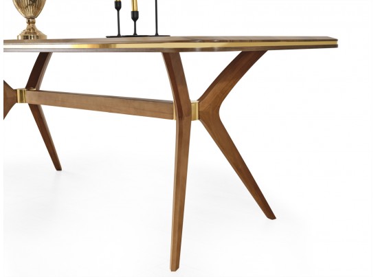 Стол AURA в Кургане