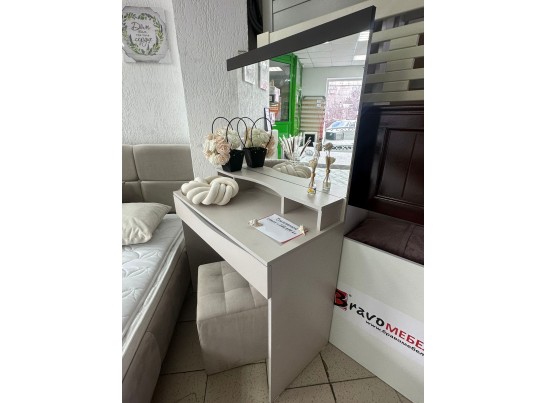 Туалетный столик Тиана Дуб Бонифаций/Вольфрам