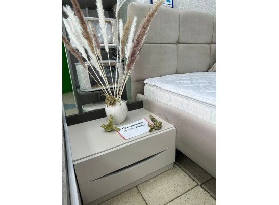 Тумба прикроватная Тиана Дуб Бонифаций/Вольфрам