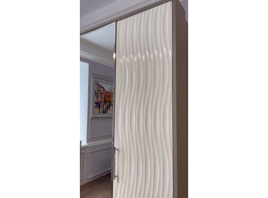 Спальня "Gravita" 4-х ств. шкаф с зеркалами, Белый глянец в Кургане