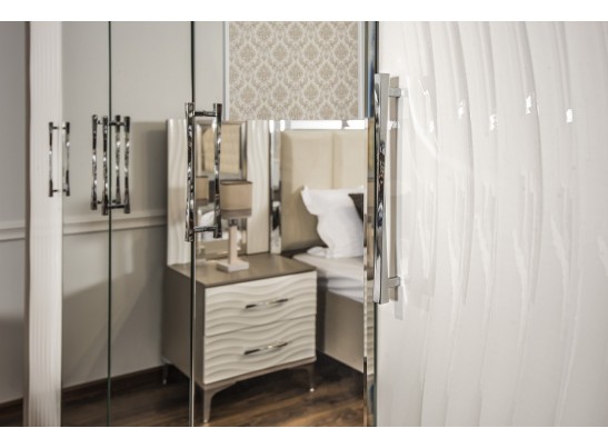 Спальня "Gravita" 5-и ств. шкаф с зеркалами, Белый глянец в Кургане