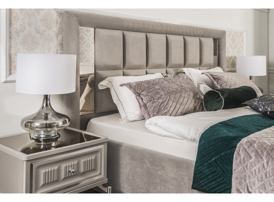 Тумба Замира серый камень в Кургане