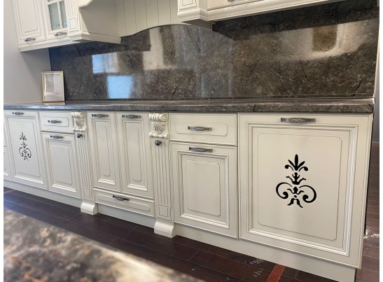 Кухня Кальяри Бьянка 26 (3,6 м) белый матовый