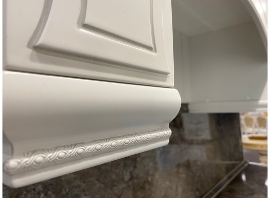 Кухня Кальяри Бьянка 39 (2,3*3,5 м) белый матовый