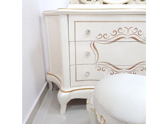 Спальный гарнитур Жаклин, беж