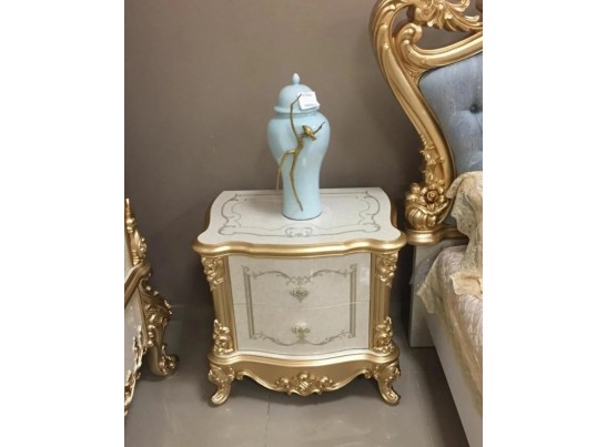 Спальный гарнитур Капри, беж