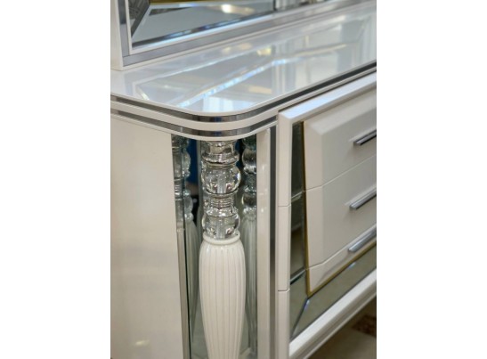 Спальный гарнитур Линда