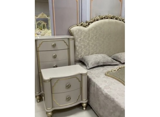 Спальный гарнитур Паола