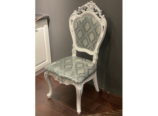 Стул Розалия (белый, патина серебро)