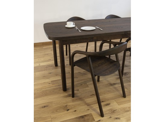 Стол из массива дуба «Вита»