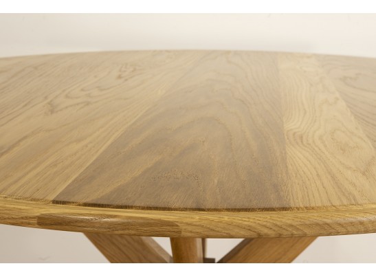 Стол «Олден» в Кургане