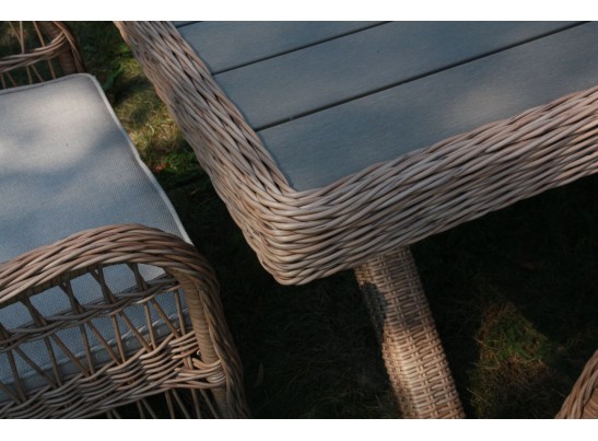 Обеденный комплект ISABELLA из искусственного ротанга в Кургане