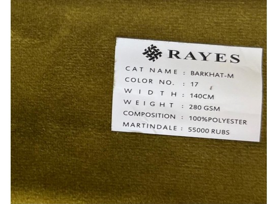 Стул с подлокотниками Медальон (слоновая кость, патина золото)