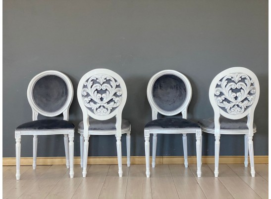 Стул с декоративной спинкой Медальон Винтаж (белый, патина серебро)