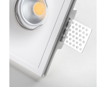 Светильник встраиваемый гипсовый скрытой установки д/гипсокартонного потолка с малозаметной фиксирующей пружиной MR16 GU10 Anello  002000