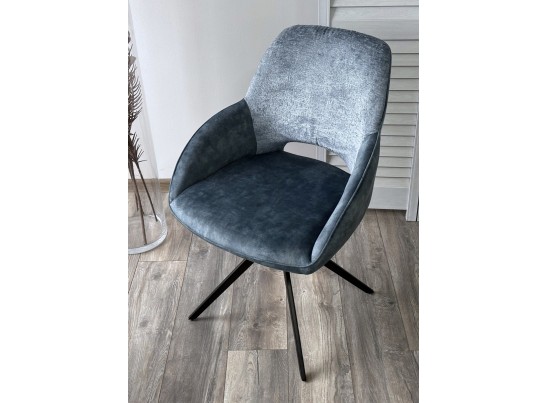 Стул BERRIES 360 град. Синий Loris-37, велюр/ темно-синий 7525-56, велюр/ черный каркас, DISAUR