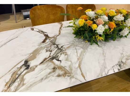 Стол BELLUNO 160 KL-188 Контрастный мрамор матовый, итальянская керамика/ белый каркас в Кургане